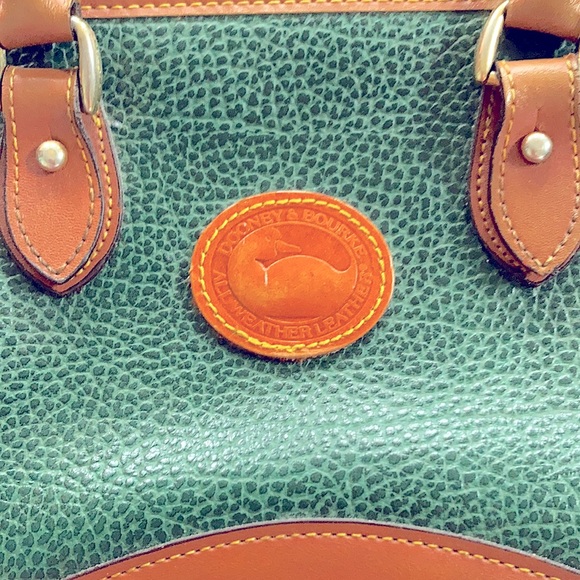 Vintage Dooney & Bourke leather bag! - Picture 1 of 5